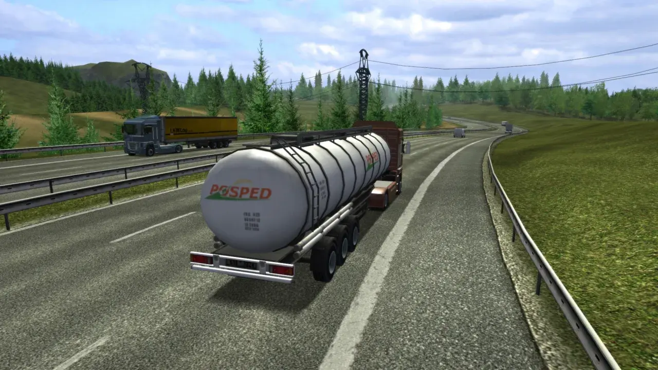 Ciężarówka z cysterną "POSPED" na drodze w grze Euro Truck Simulator 1.