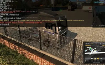 Komendy ETS2: błąd ładowania pliku trailera, brakujące dane, ale gra działa. Widok na ciężarówkę MAN i mapę z Krakowem.