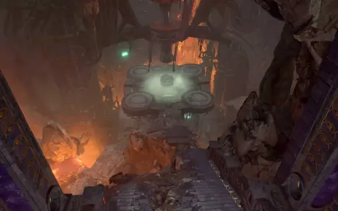 Mroczna, skalista jaskinia z centralną platformą i schodami prowadzącymi w dół. To tajemnicza kuznia adamantyny w Baldur's Gate 3.
