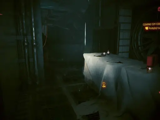 Mroczne tunele w stylu cyberpunk. Wybór między czarne czy czerwone? Podążaj tunelami, by odkryć tajemnicę.