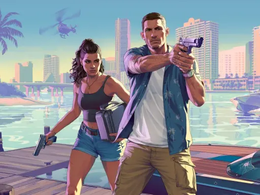 Para GTA VI PC: para z bronią na molo, w tle miasto, palmy i policyjna łódź.