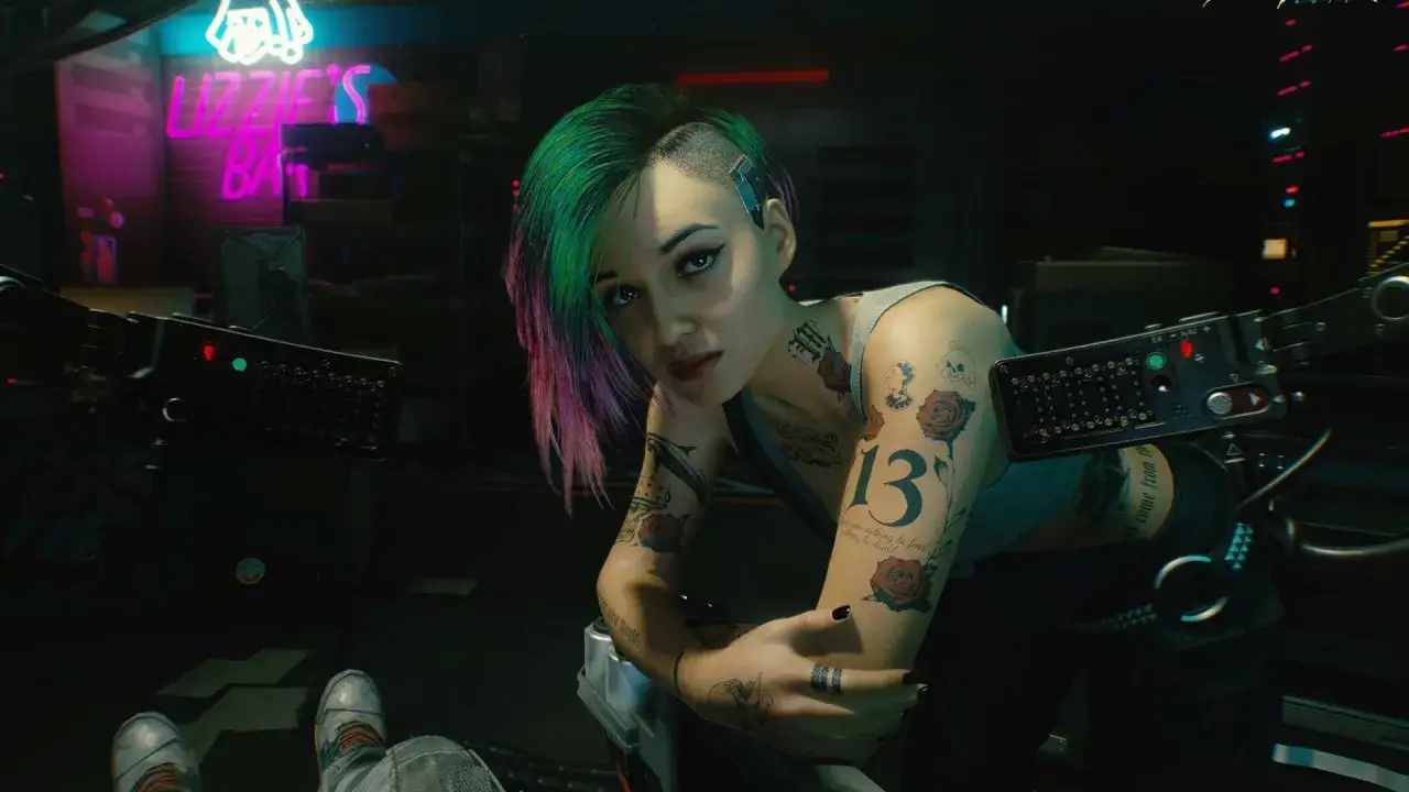 W cyberpunkowym świecie Lizzie's Bar, tysiące twarzy i setki miraży. Ona, z zielono-r&oacute;żowymi włosami i tatuażami, jest częścią tego neonowego snu.